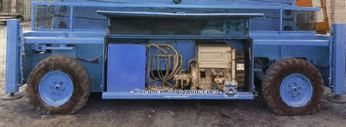 JLG Liftlux SL 205-25 отсек с двигателем