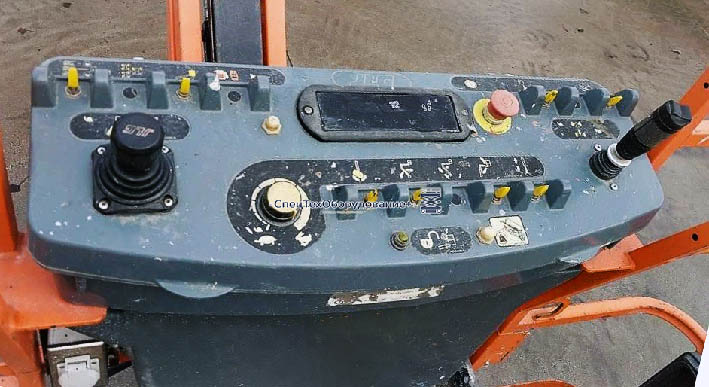JLG 520AJ верхний пульт