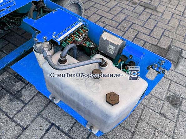 Genie GS-1532 отсек с электроникой старые модели